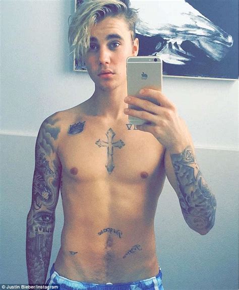 Justin Bieber Shirtless As Kourtney Kardashian Shares Bathing Suit