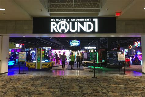 Bowl Dine And Play At Round1 In The Meadows Mall Eater Vegas