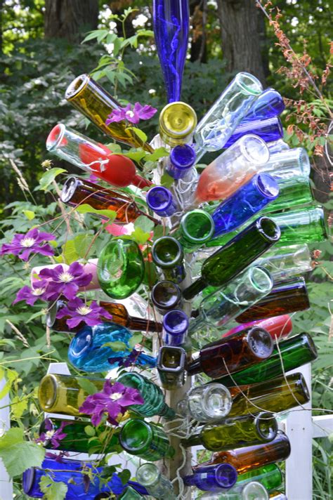 Diy How To Make A Bottle Tree For Your Garden Dengarden