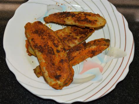 Yes, u can fry thin slices of banana and then coat them with salt, tumeric, pepper powder or red chilli powder. How to Make Roasted or Pan-Fried Banana | Delishably