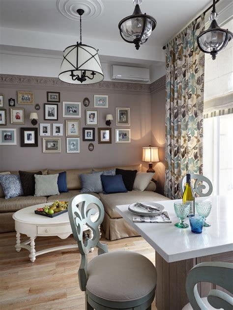 Small Traditional Living Room Design Ideas Remodels And Photos Houzz