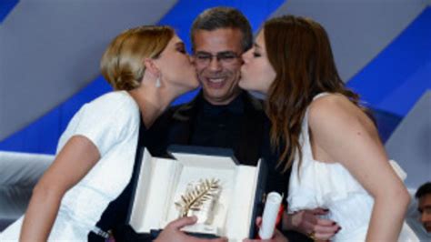 Film Lesbian Raih Penghargaan Cannes Bbc Indonesia