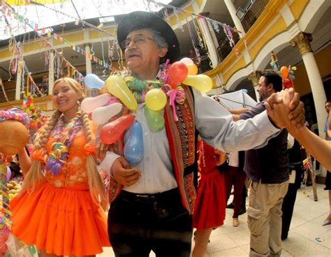 Gobernador Presenta Programa De Actividades Del Carnaval De Cochabamba