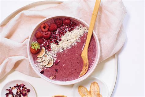 Acai Berry Bowl Recipe And Nutrition Nutrition Stripped