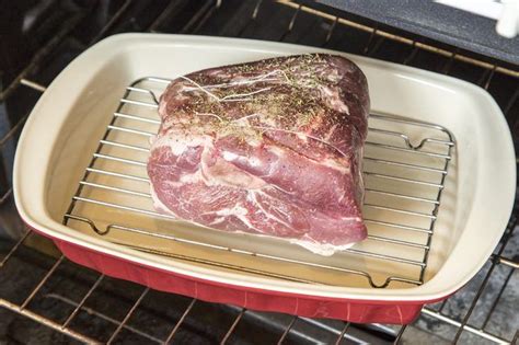 Lbs pork shoulder (bone in). How to Cook a Pork Roast Bone-in | Cooking pork loin ...