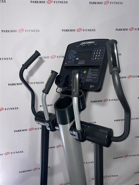 Life Fitness 95xi Integrity Cross Trainer Parkway Fitness