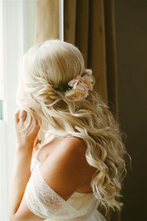 16 Stunning Half Up Half Down Wedding Hairstyles