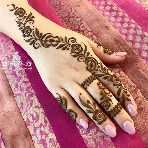 31 Unique And Beautiful Rose Mehndi Designs For D Day