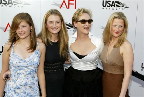 Meryl Streep S Daughters Appear In New Ad Campaign — See The Stunning Photos Closer Weekly