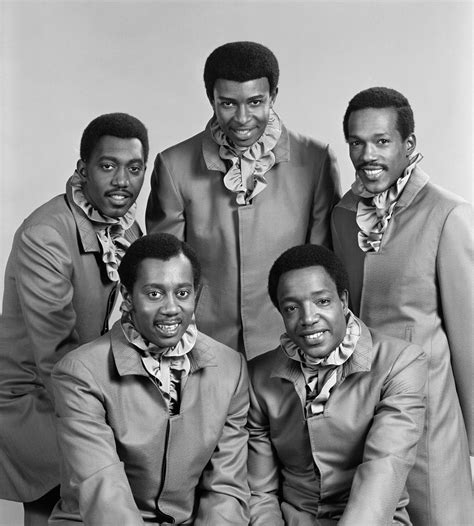 Biographies A00862 Dennis Edwards Lead Singer Of The Temptations