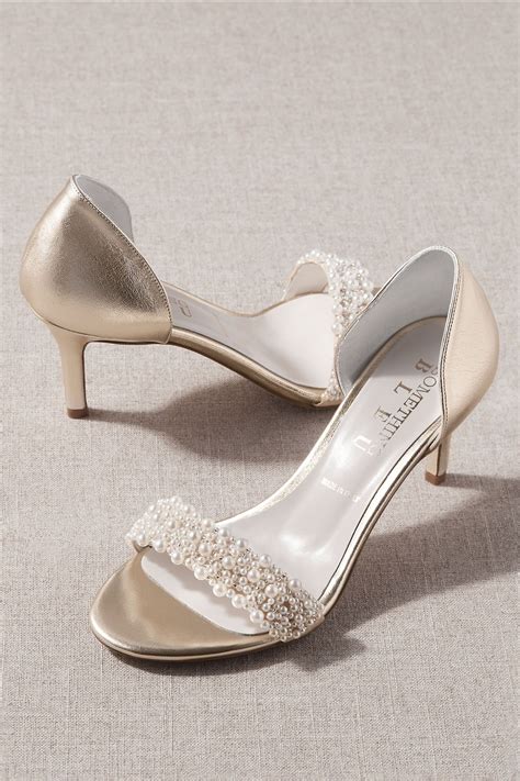 For The Bride Seeking Subtle Shine Look No Further Than These Dorsay