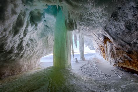 Michigan Nut Photography Lake Superior Caves And Coves Ice Cave