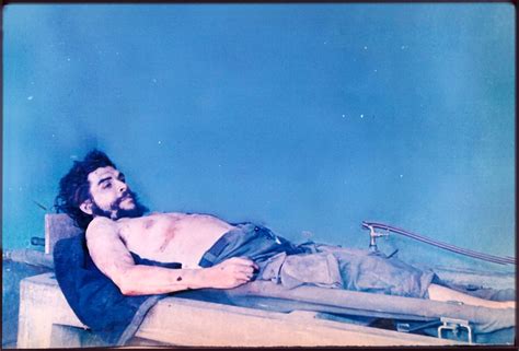 The Day After His Execution On October Guevara S Corpse Was