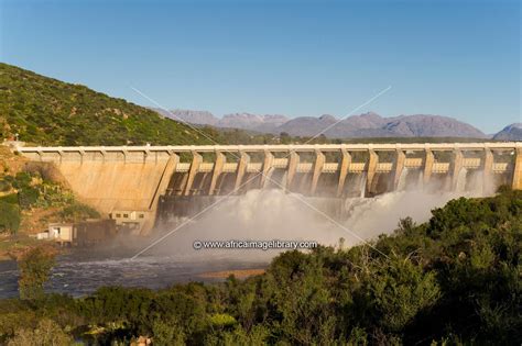 Photos And Pictures Of Clanwilliam Dam On The Olifants River