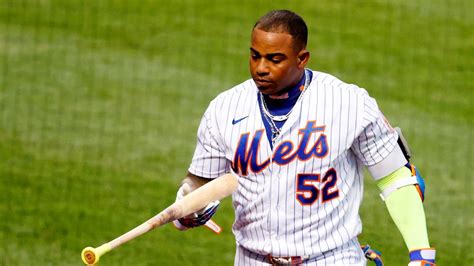 El Cubano Yoenis Céspedes Abandona A Los Mets Y No Jugará El Resto De