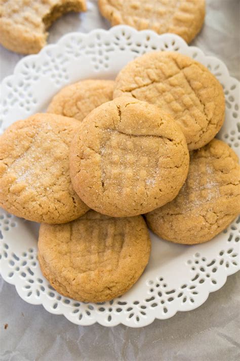 Chewy Peanut Butter Cookies
