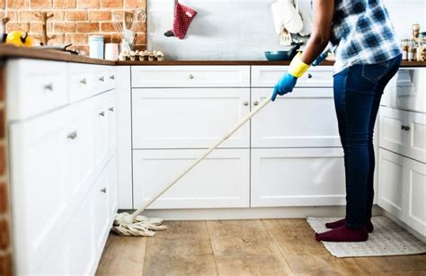 √ 10 House Cleaning Tips And Tricks For Homeowners