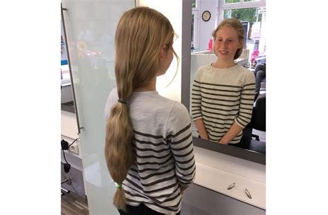 Mädchen spendet fast einen halben Meter Haar