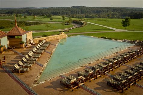 Pennsylvania Luxury Hotels Nemacolin Woodlands Resort Falling Rock