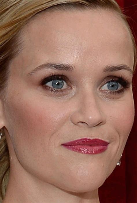 Close Up Of Reese Witherspoon At The 2015 Sag Awards Celebrity