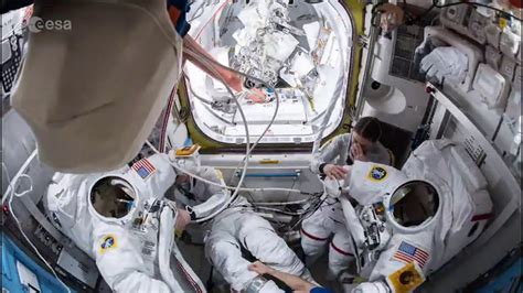 Watch Astronauts Put On Spacesuits In Awesome Space Station Time Lapse