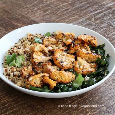 Quinoa Cauliflower Bowl With Almond Sriracha Sauce In 2020 With Images