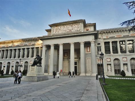 El quiere quedarse en el club a pelear y cambiar la imagen del último año. The Prado Museum in Madrid | Rent Top Apartments Barcelona