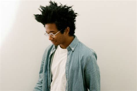 Listen Toro Y Moi Shares Four Rare Unreleased Tracks Howl And Echoes