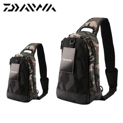 Daiwa D One Shoulder M Size Cm G Multifunctional Fishing Bag
