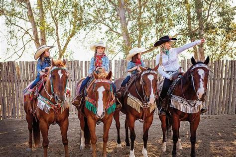 Cowgirls 30 Best Photos Of 2017 Cowgirl Magazine