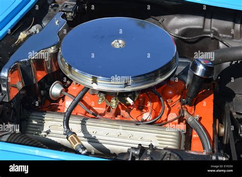 1958 Corvette Engine Stock Photo Alamy