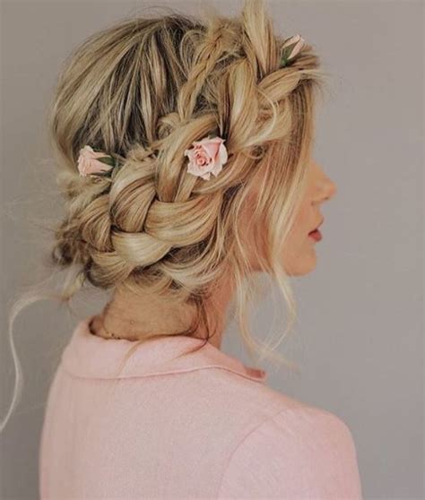 Braid this section of hair, starting loosely at the top and braiding toward the back of your head another breathtaking braid that requires zero braiding. Homecoming hairstyles all your friends will swoon over ...