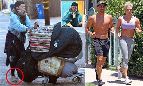 Jeremy Jackson S Ex Wife Loni Willison Spotted Barefoot And Homeless My XXX Hot Girl