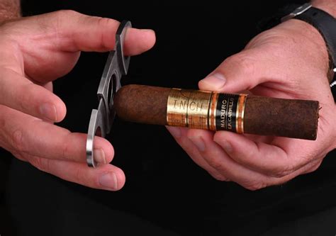 How To Cut A Cigar Ep Carrillo Cigar Company