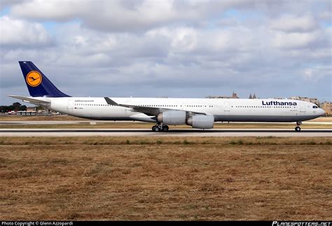 D Aihu Lufthansa Airbus A340 642 Photo By Glenn Azzopardi Id 129544