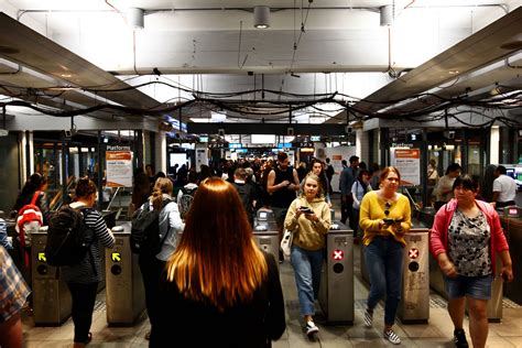 Town hall station, one of sydney's busiest train stations, was evacuated and locked down for nearly two hours on wednesday as police searched the vicinity for over an hour, resulting in a. Neighbourhood Paper Braving Town Hall Station - Frayed ...