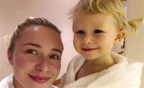 Hayden Panettiere Shares Video Of Her Daughter Kaya Skiing Celebrity