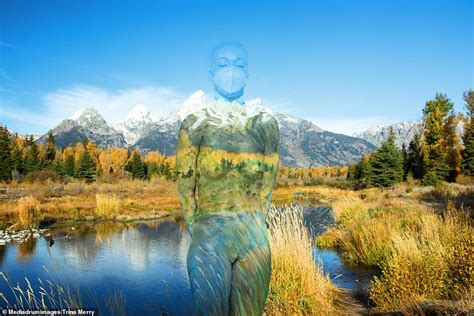 Incredible Images Show Nude Models Covered In Body Paint Blending Into Stunning Nature Scenes