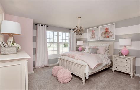 The Master Bedroom Bedroomdecoratingideas Gray Bedroom Walls Pink
