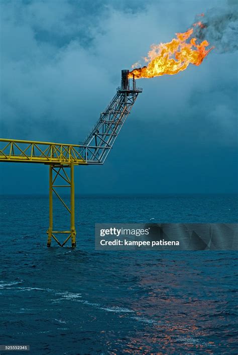 Flare Boom Nozzle On Offshore Rig High Res Stock Photo Getty Images