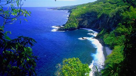 Follow the vibe and change your wallpaper every day! Hawaii Desktop Backgrounds (63+ images)