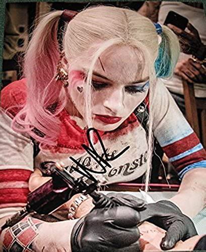Margot Robbie Suicide Squad Signed 8x10 Inch Photograph