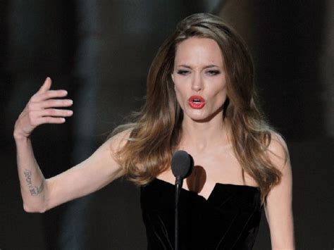 Angelina Jolie Has Man Hands Female First Forum
