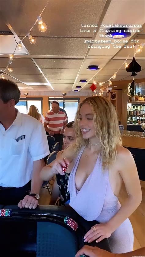 sydney sweeney flaunts her boobs 13 pics video thefappening