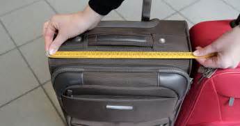 Aa allows you to take any weight in cabin baggage on condition that it shall meet its size guidelines. Carry on Luggage Size - American Airlines, Delta, and ...