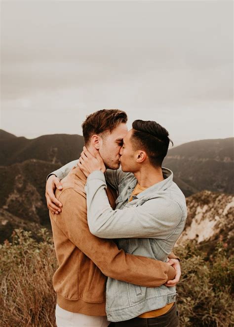 Pin On Couples Engagement Photos