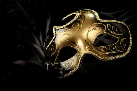 Interpretation Of A Dream In Which You Saw Masquerade