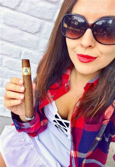 Sotl Cigars And Women Cigar Tube Cigar Girl Smoking Ladies Cigar
