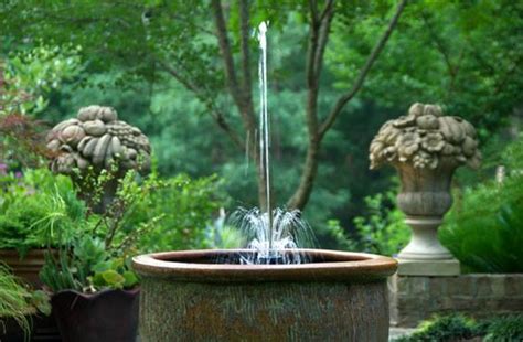 Do It Yourself Backyard Water Feature Solar Fountain Drinks