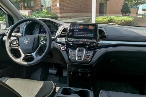 2021 Honda Odyssey Review Dont Fear The Road Trip